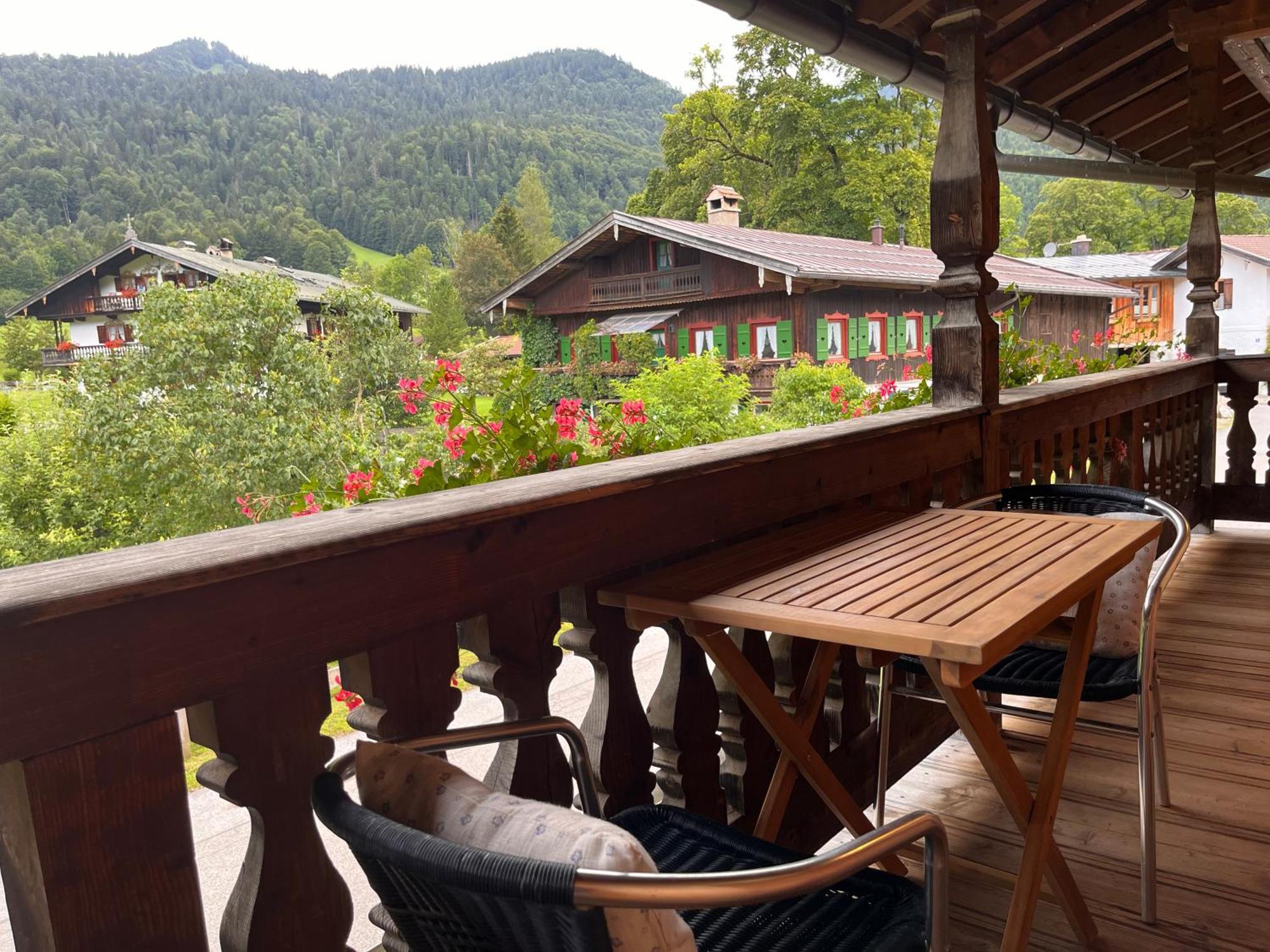 Gaestehaus Zum Thoma Apartment *